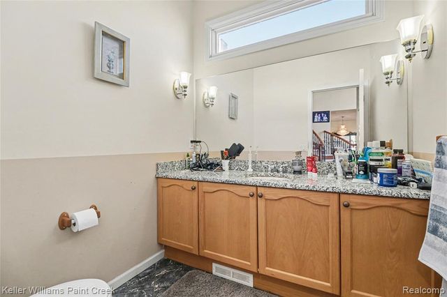 2146 Meadow Reed Drive, Sterling Heights, MI 48314