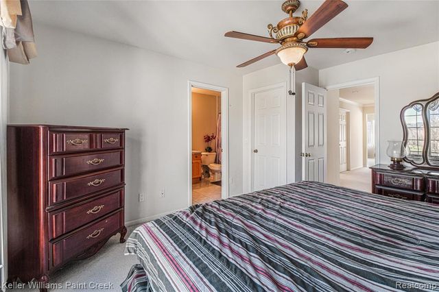 2146 Meadow Reed Drive, Sterling Heights, MI 48314