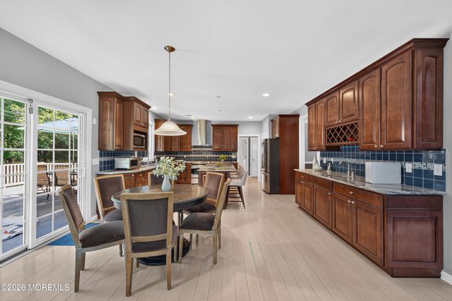 34 La Valley Drive, Manalapan, NJ 07726
