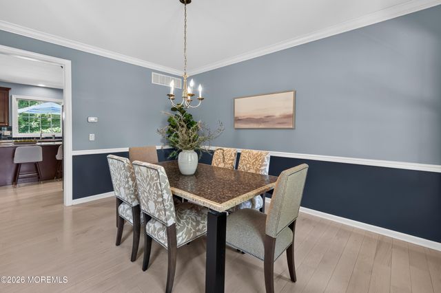 34 La Valley Drive, Manalapan, NJ 07726