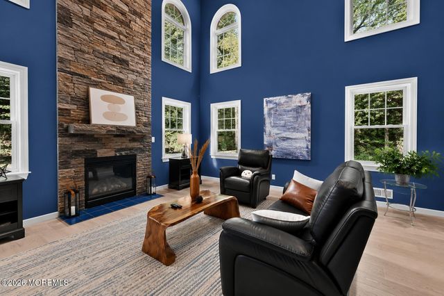 34 La Valley Drive, Manalapan, NJ 07726