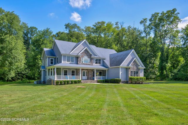 34 La Valley Drive, Manalapan, NJ 07726