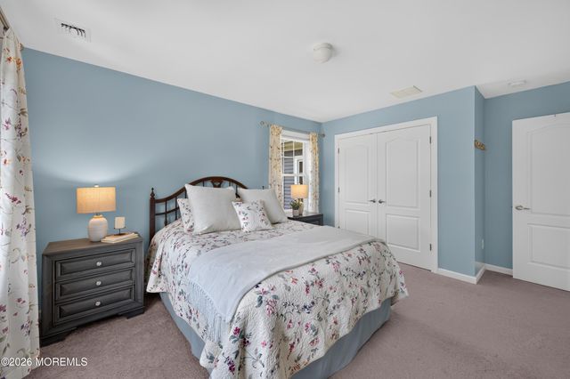 34 La Valley Drive, Manalapan, NJ 07726