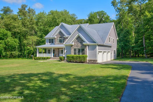 34 La Valley Drive, Manalapan, NJ 07726