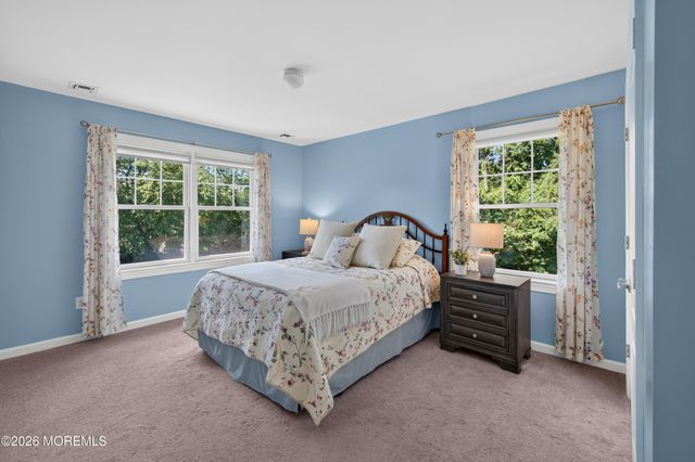 34 La Valley Drive, Manalapan, NJ 07726