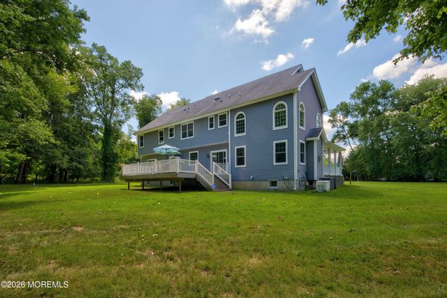 34 La Valley Drive, Manalapan, NJ 07726