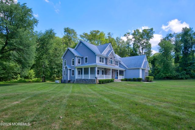 34 La Valley Drive, Manalapan, NJ 07726