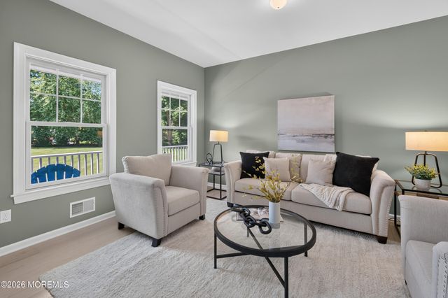 34 La Valley Drive, Manalapan, NJ 07726
