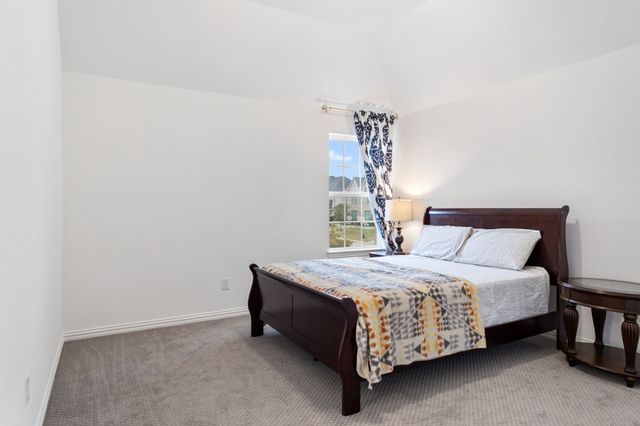 2011 Stargrass Road, Haslet, TX 76052