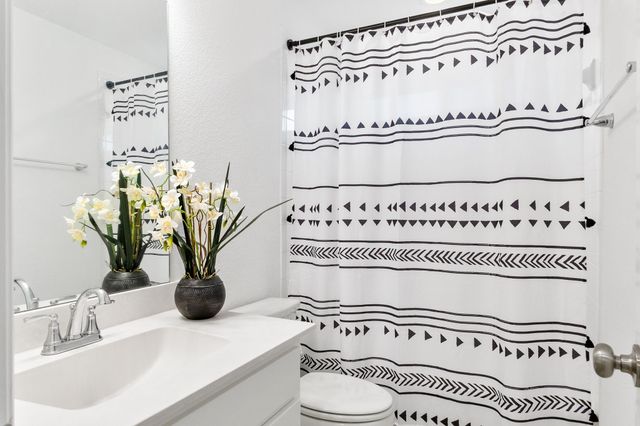 2011 Stargrass Road, Haslet, TX 76052