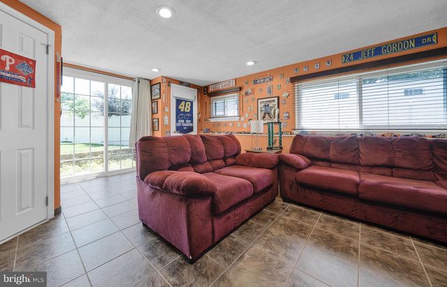 229 GREENE RD, Warminster, PA 18974