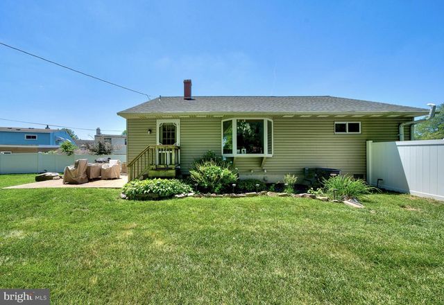 229 GREENE RD, Warminster, PA 18974