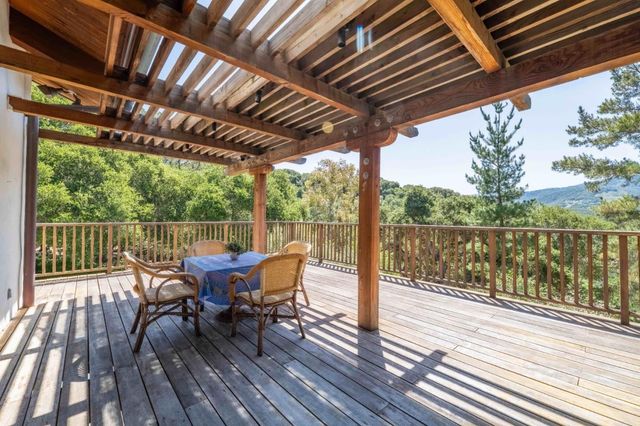 62 E Carmel Valley Road A, Carmel Valley, CA 93924