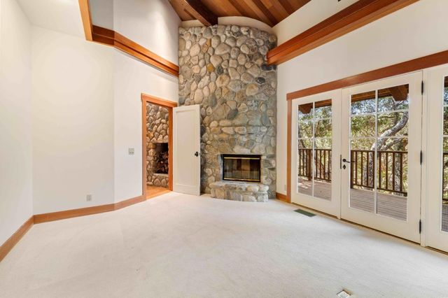 62 E Carmel Valley Road A, Carmel Valley, CA 93924