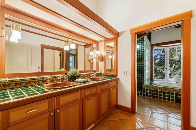 62 E Carmel Valley Road A, Carmel Valley, CA 93924