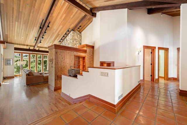 62 E Carmel Valley Road A, Carmel Valley, CA 93924