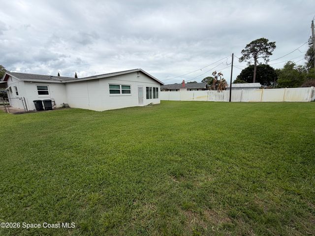 979 Kings Post Road, Rockledge, FL 32955