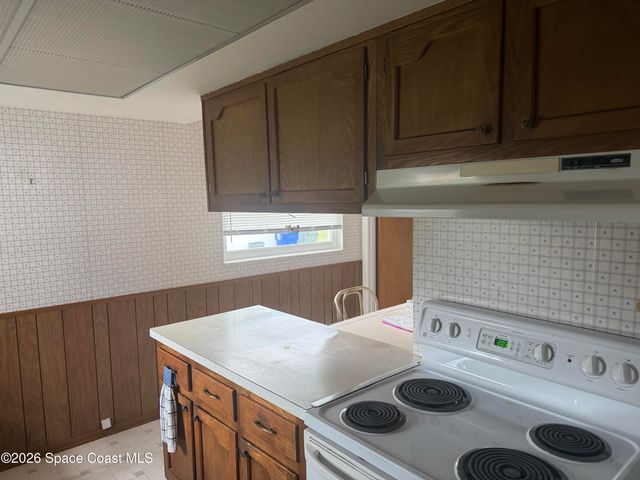 979 Kings Post Road, Rockledge, FL 32955