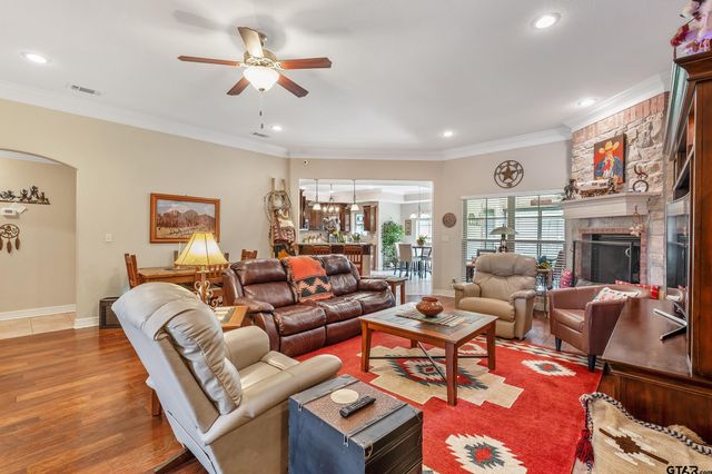 16543 Grand Coteau, Tyler, TX 75703