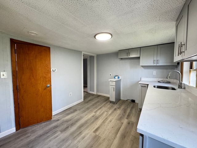 84 Pearl St 1F, Stoughton, MA 02072