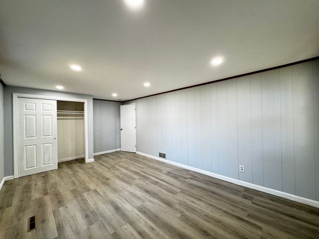 84 Pearl St 1F, Stoughton, MA 02072