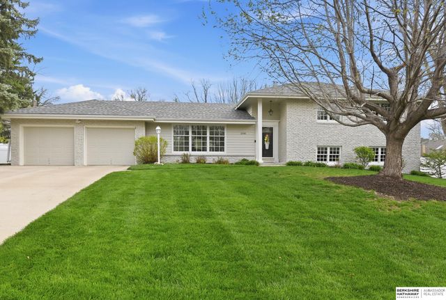 21708 Leavenworth Street, Omaha, NE 68022