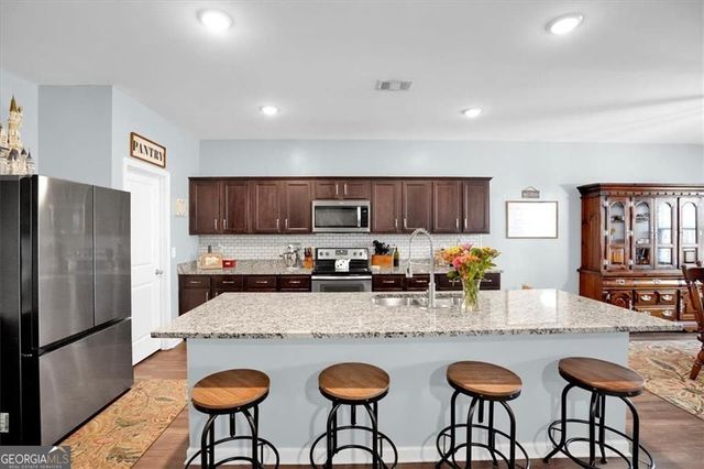 70 Seattle Slew Way, Cartersville, GA 30120