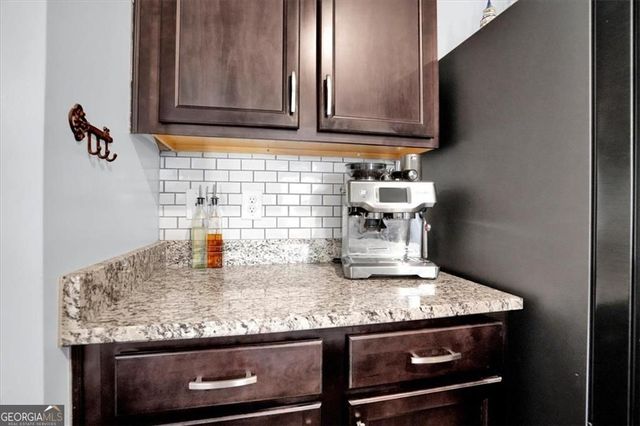 70 Seattle Slew Way, Cartersville, GA 30120