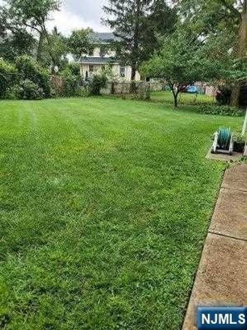 24 Washington Place 2, Teaneck, NJ 07666