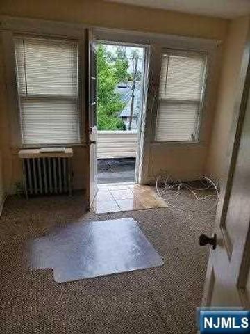 24 Washington Place 2, Teaneck, NJ 07666