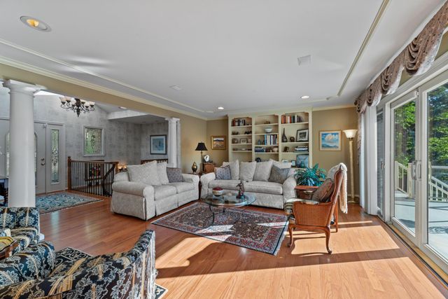 12313 HARBOUR CIR, Fort Washington, MD 20744
