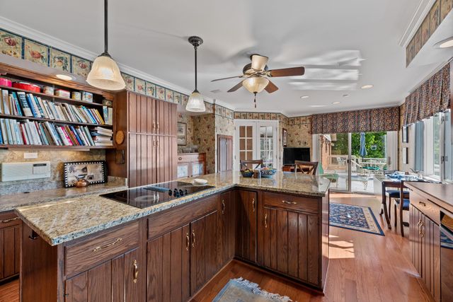 12313 HARBOUR CIR, Fort Washington, MD 20744