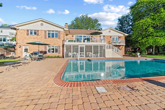 12313 HARBOUR CIR, Fort Washington, MD 20744