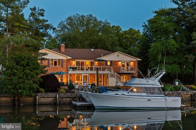 12313 HARBOUR CIR, Fort Washington, MD 20744
