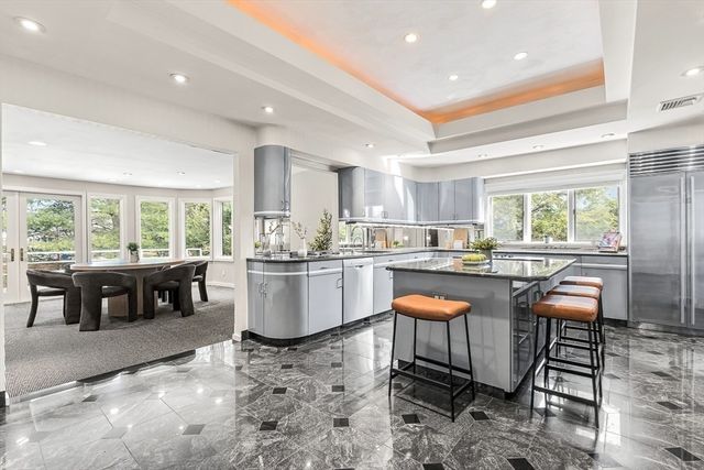 71 Farina Rd, Newton, MA 02459