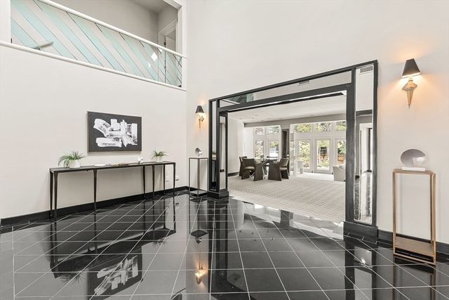 71 Farina Rd, Newton, MA 02459