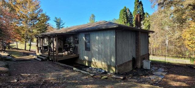 11 Cedar Hill Road, Grandview, TN 37337