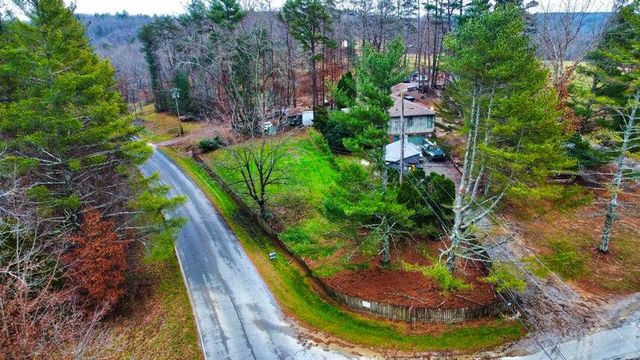 11 Cedar Hill Road, Grandview, TN 37337