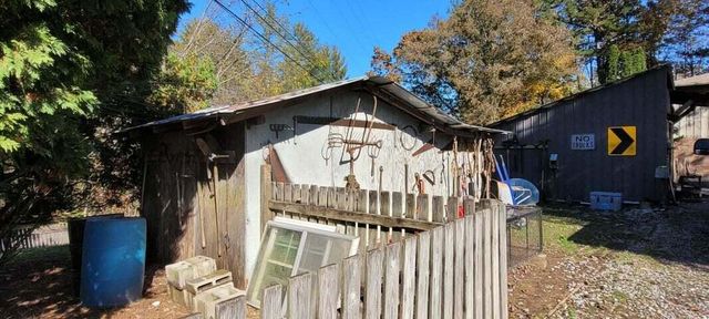 11 Cedar Hill Road, Grandview, TN 37337