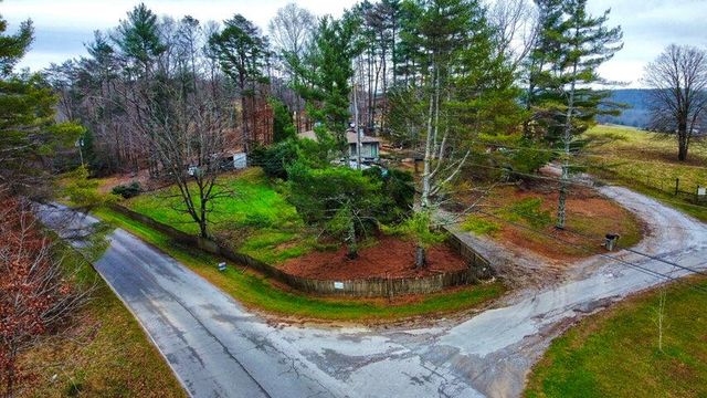 11 Cedar Hill Road, Grandview, TN 37337