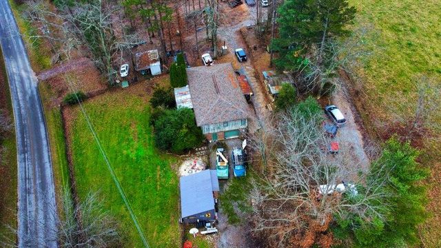 11 Cedar Hill Road, Grandview, TN 37337