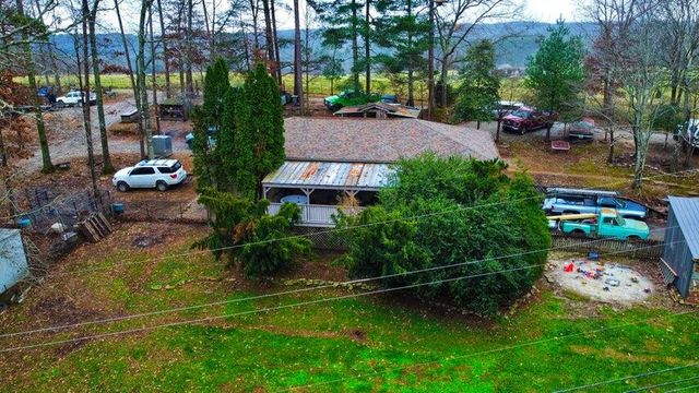 11 Cedar Hill Road, Grandview, TN 37337
