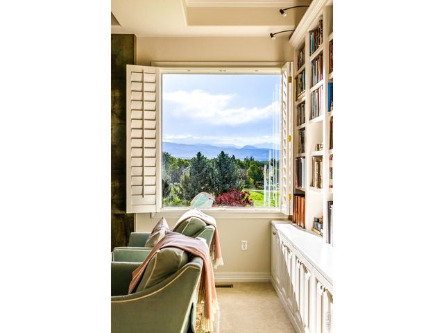 8847 Spring Creek Trl, Niwot, CO 80503