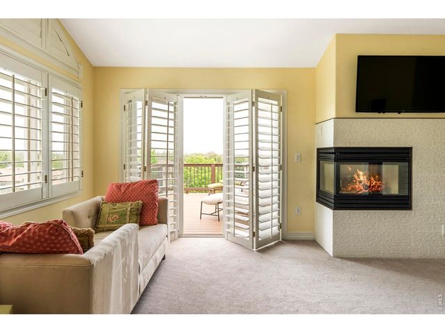 8847 Spring Creek Trl, Niwot, CO 80503