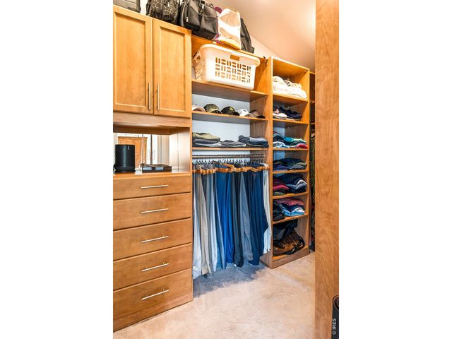 8847 Spring Creek Trl, Niwot, CO 80503