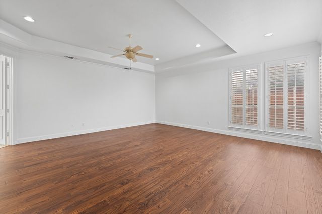 1216 Morgan Lefay Lane, Lewisville, TX 75056