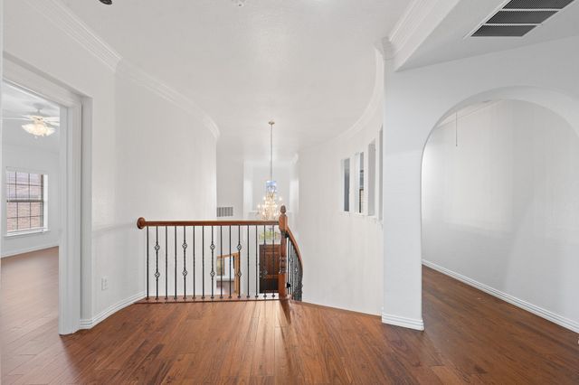 1216 Morgan Lefay Lane, Lewisville, TX 75056