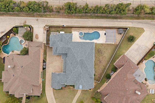 1216 Morgan Lefay Lane, Lewisville, TX 75056