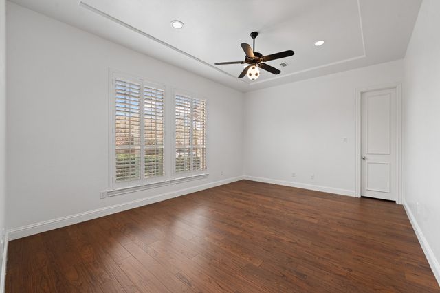 1216 Morgan Lefay Lane, Lewisville, TX 75056