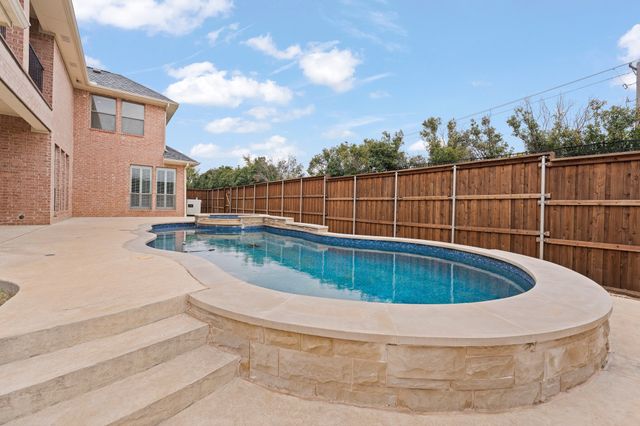 1216 Morgan Lefay Lane, Lewisville, TX 75056